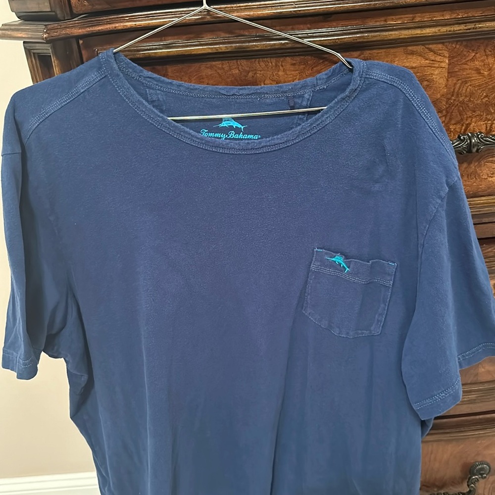 Tommy Bahama T-shirt